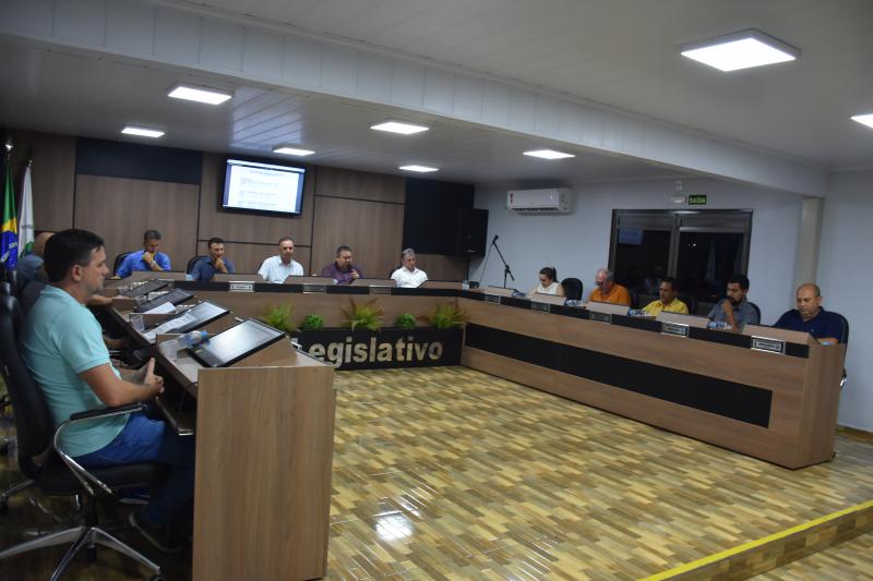 Confira a pauta da sessão desta segunda-feira (20)